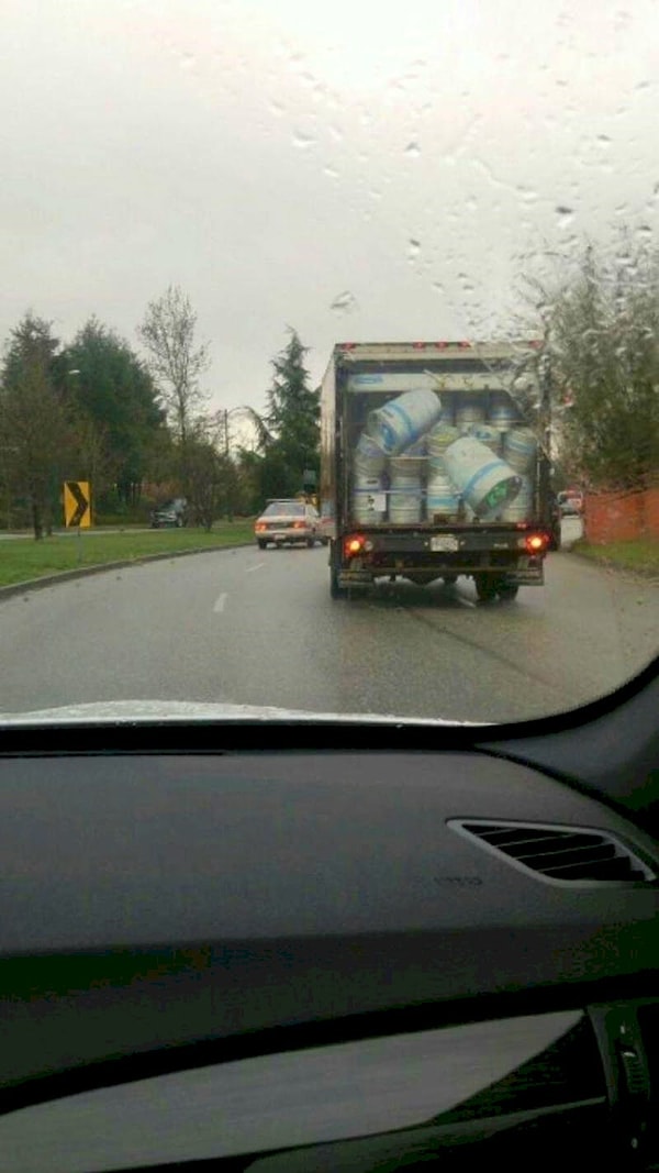 11. Кажется, сейчас произойдёт что-то очень плохое...