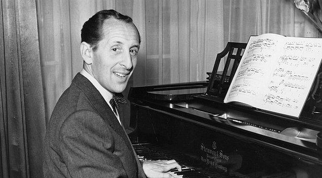 5. 20. yüzyılın en büyük piyanistlerinden biri olarak kabul edilen Vladimir Horowitz, 1960'lardan 1990'lara kadar neredeyse her yıl Grammy kazandı. Onun tam 25 tane Grammy'si mevcut.