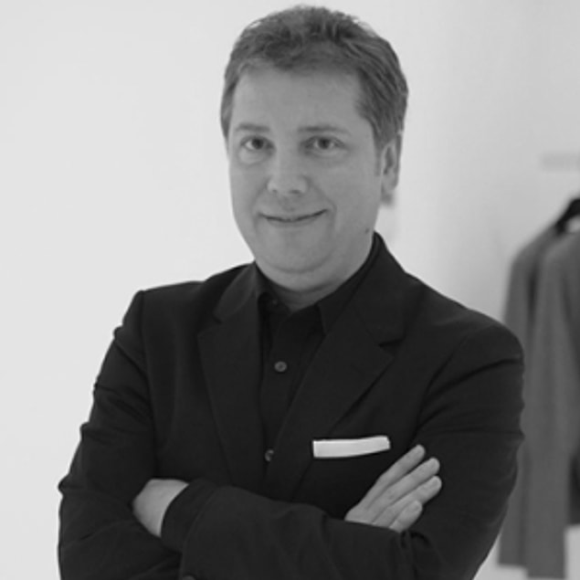 7. Atıl Kutoğlu