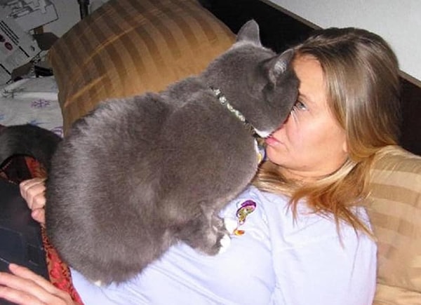 12. Профессионал по игре в гляделки