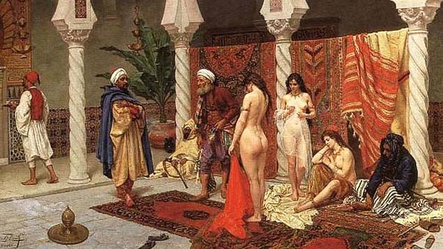 İlk jigolo vakası burada kapansa da Bali Bey'in karısı aynı hayatı yaşamaya devam eder.