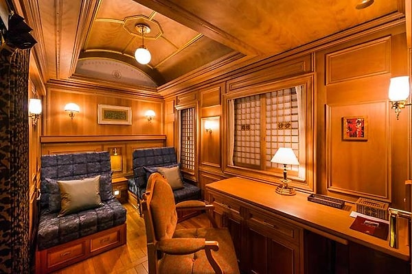 18. А вы бы проехались на таком поезде?