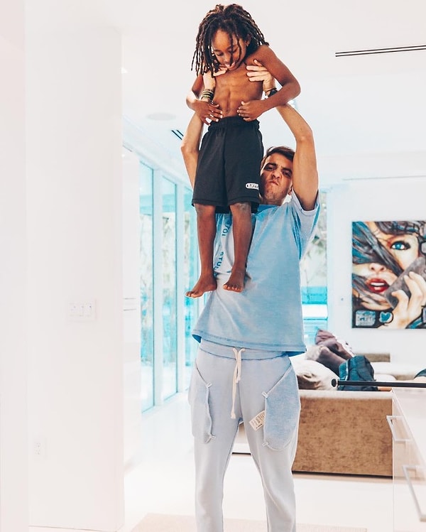 13. Ну а нам остается пожелать парню удачи и наблюдать за его дальнейшими рекордами