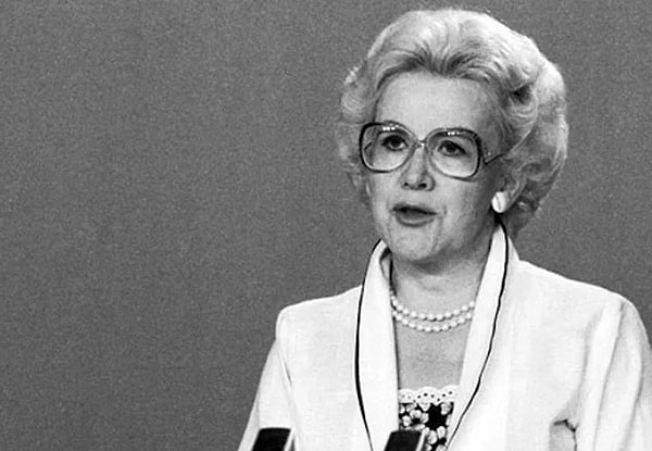 8. Еще одна советская телеведущая. Ее зовут...