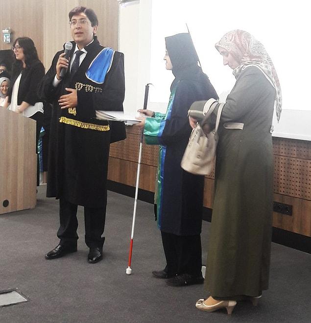18. A visually impaired girl finished law school. Her mother (on the right) also got an award for preparing her daughter for every exam: She read all her law books to her for 4 years in a row.