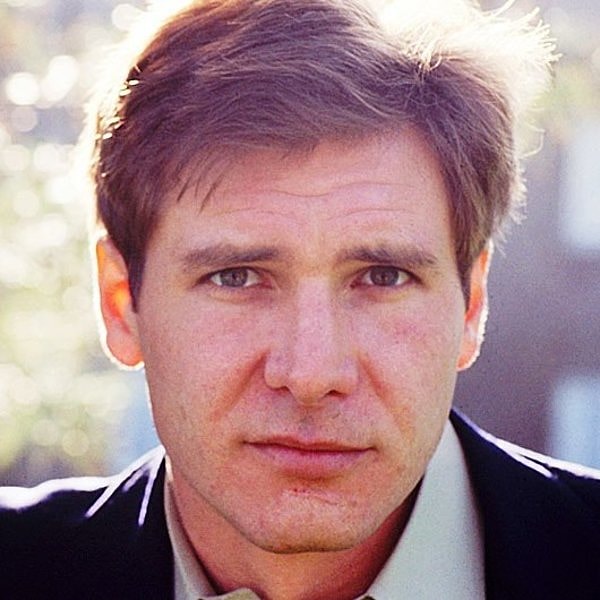 5. Харрисон Форд получил свою первую роль будучи слесарем. Режиссер Джордж Лукас дал ему прочесть строки из сценария, после чего мужчина и стал актером