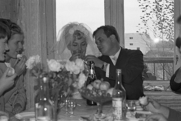 6. Были ли в советское время мальчишники и девишники?