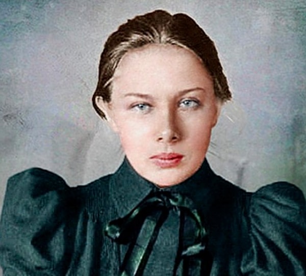 5. Как звали русскую революционерку и жену В. И. Ленина?