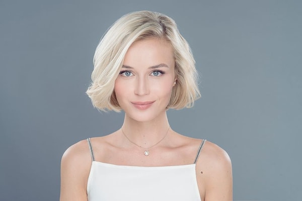 8. А Полина Гагарина?