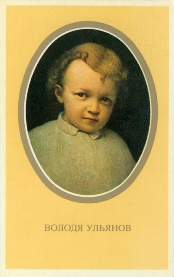 7. Что обычно проводилось в СССР в день рождения Ленина?