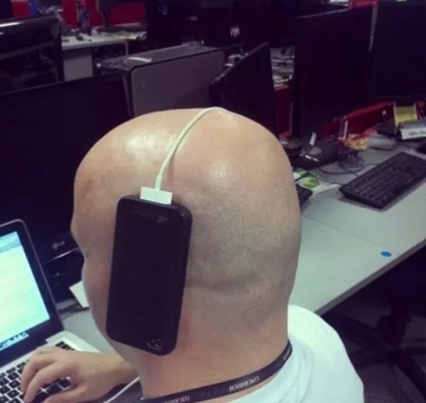 9. И руки не заняты