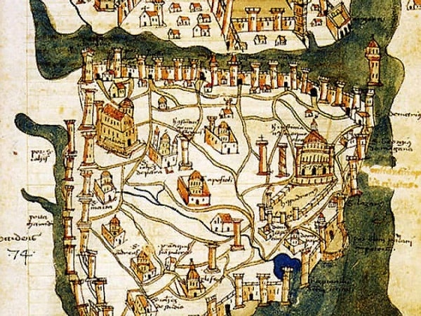 5. Даем вам большущую подсказку. Сейчас этот город называют Стамбулом...