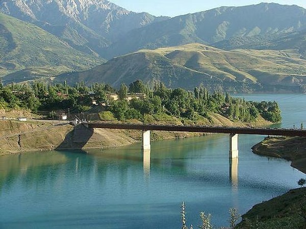 9. В какой стране, ранее входившей в состав СССР, находится Брич-Мулла (ныне Бурчмулла)?