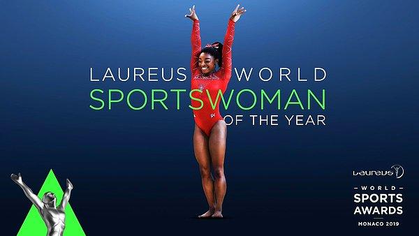 Olimpiyat ve dünya şampiyonu ABD'li cimnastikçi Simon Biles, 2017'nin ardından bu yıl da yılın kadın sporcusu ödülüne layık görüldü.