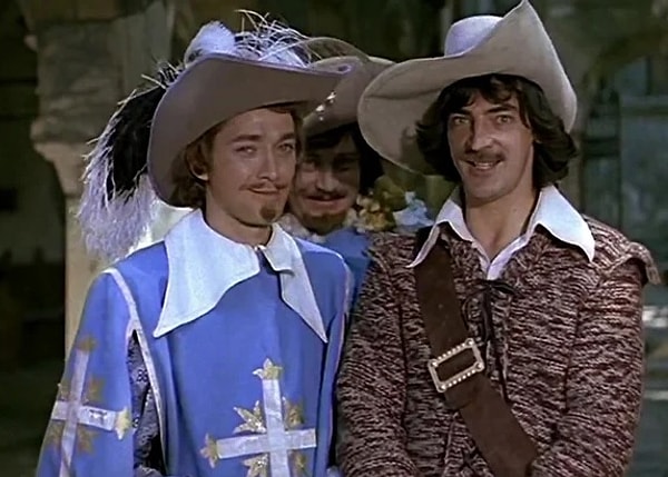 8. Кто сыграл Арамиса в фильме «Д’Артаньян и три мушкетера»?