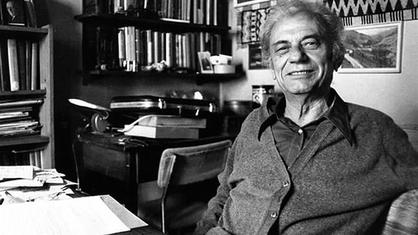 3) Найдите значение выражения: -3,6 + 48 : (-8)