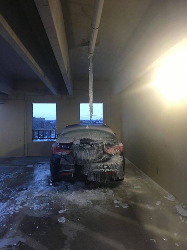 32. Выбрал удачное место для парковки