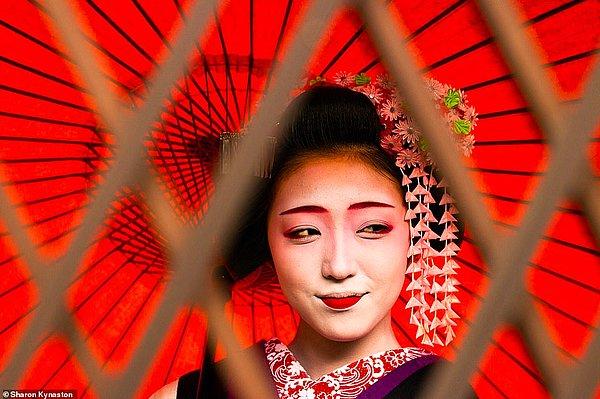Sharon Kynaston bu fotoğrafı Kyoto, Japonya'da çekmiş.