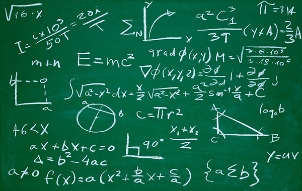 7. Как в математике называется зависимость одной переменной от другой?