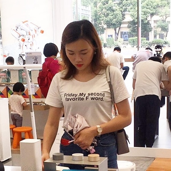 24. "Friday (пятница) — мое второе самое любимое слово на F"