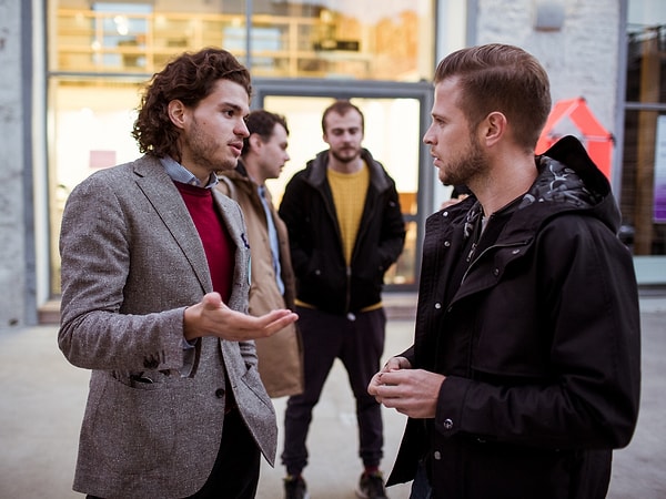 8. О чем вы бы предпочли поговорить с новым знакомым?