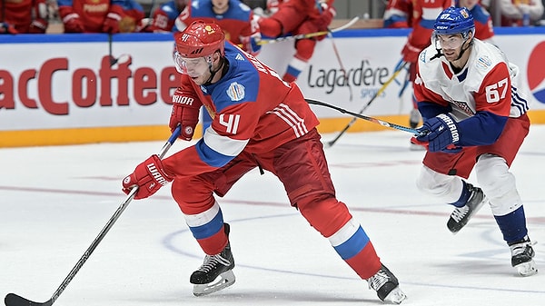 15. Звезда хоккея, 3-кратный победитель Кубка Стэнли: