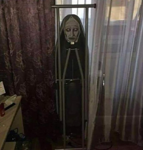 5. «Хотел погладить свои брюки, а в результате наложил в них кирпичей»