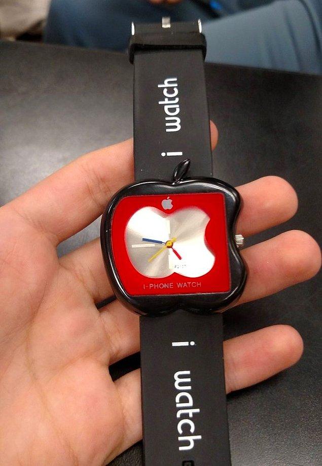 3. "Arkadaşım internette 600 dolara Apple saat aldı. Bunu göndermişler."