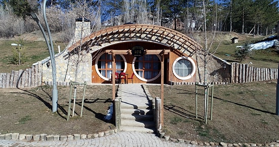 Yüzüklerin Efendisi Sivas! 'Hobbit Evleri' Hizmete Açıldı