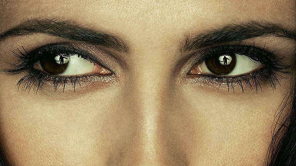 Согласно ответам, у вас черные глаза!