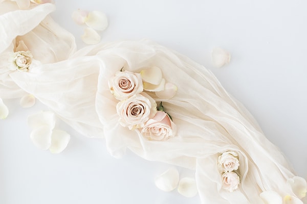 10. Какая свадьба отмечается в 25-ю годовщину брака?