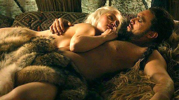 1. Game of Thrones (2011– )