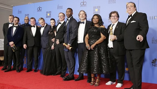 20. Лучшим фильмом года признана картина "Зеленая книга".