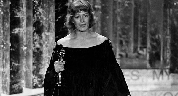 37. Речь Ванессы Редгрейв запомнилась на этом вручении "Оскара" больше всего. 1978 год