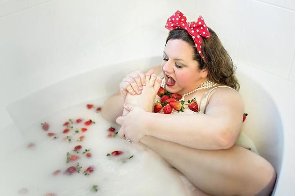 3. Интересно, у нее этот трюк с первого раза получился?