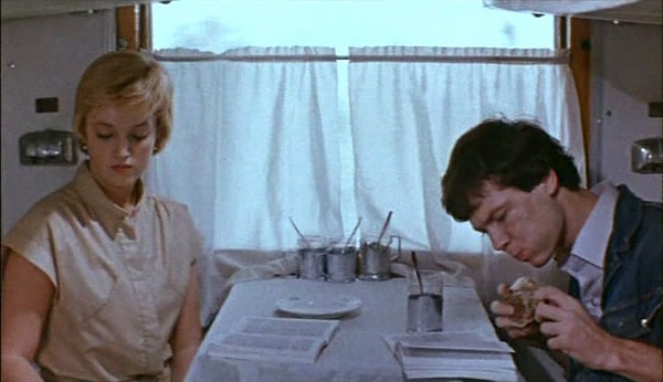 3. А кто и этих актёров не снимался в фильме "Спортлото-82"?