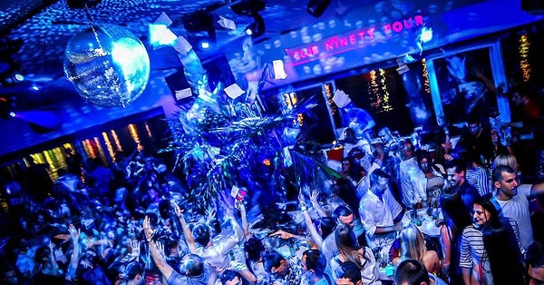 6. Вы любите ходить по клубам?