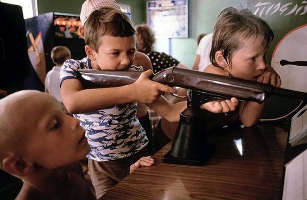 4. Куда рвалась молодёжь в 70-х?