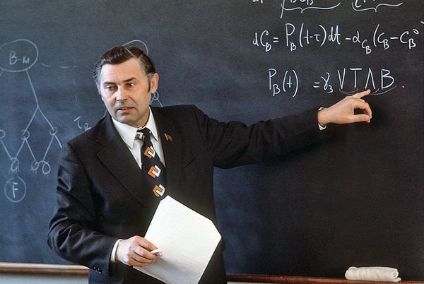 5. Какой процент учёных работал в сельском хозяйстве в 70-80-е годы?