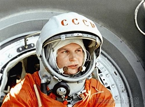 8. Что пожизненно оплачивали космонавтом?