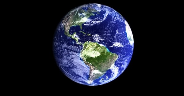 3. В какой стране более одной столицы?