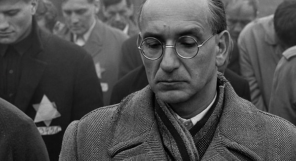 12. "Список Шиндлера"