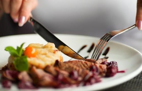 13. Если потреблять в день 3100 калорий, то за год это даст прибавку в весе...