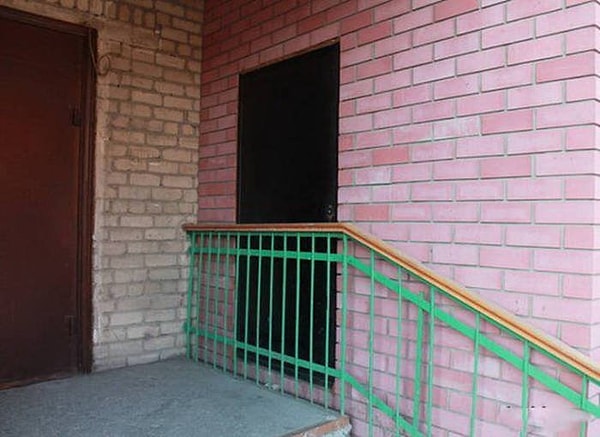 21. Когда единственные из подъезда не сдали на домофон