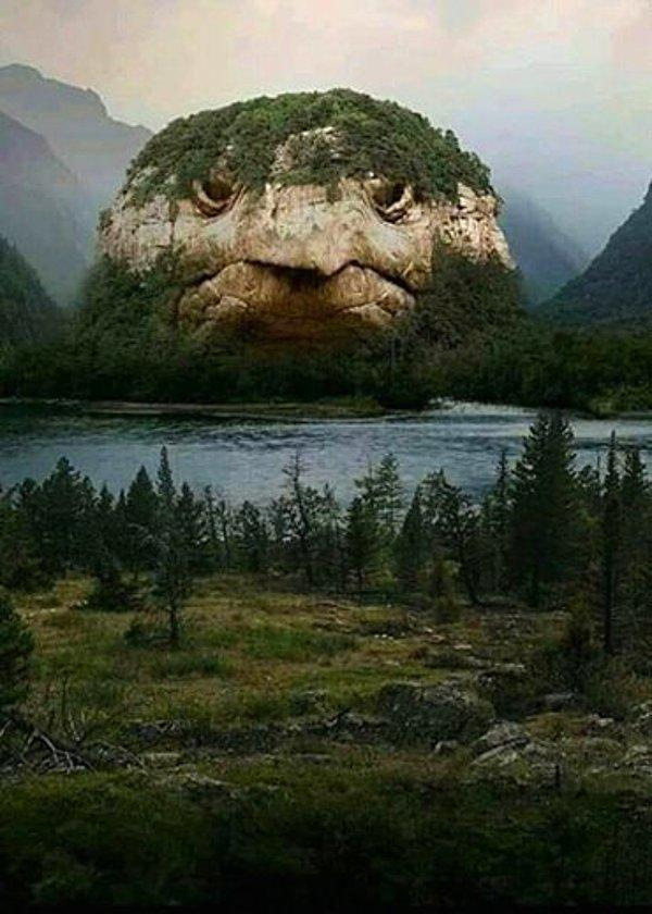 9. "Kaplumbağa kafası şeklindeki dağ:"