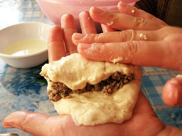 5. Сколько стоили жареные пирожки с ливером?