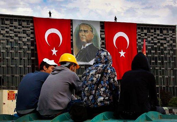 12 Haziran 2013, Gezi eylemleri sırasında Taksim Meydanı