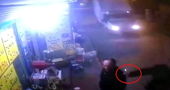 Hayat Kurtaran Dokunuş: Tanımadığı Bir İnsanın Omzuna Dokunmasıyla Ölümden Dönen Adam!