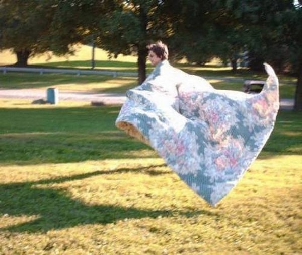 9. Какой кошмар! Летающая голова!