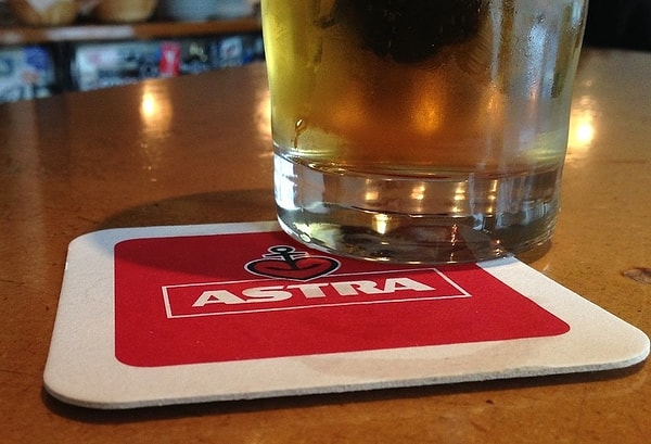 12. Как называется эта подставка под пивной стакан?